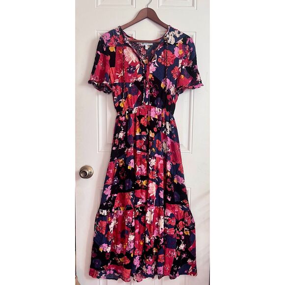 Jessica Simpson Dresses & Skirts - Jessica Simpson floral black/red/pink maxi dress small